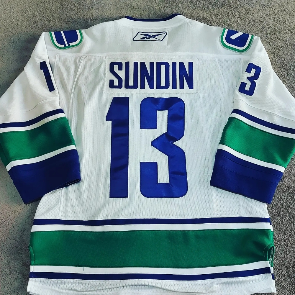 REEBOK CANUCKS SUNDIN JERSEY M